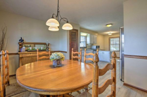 Inviting Lexington Home 2 Miles to University!